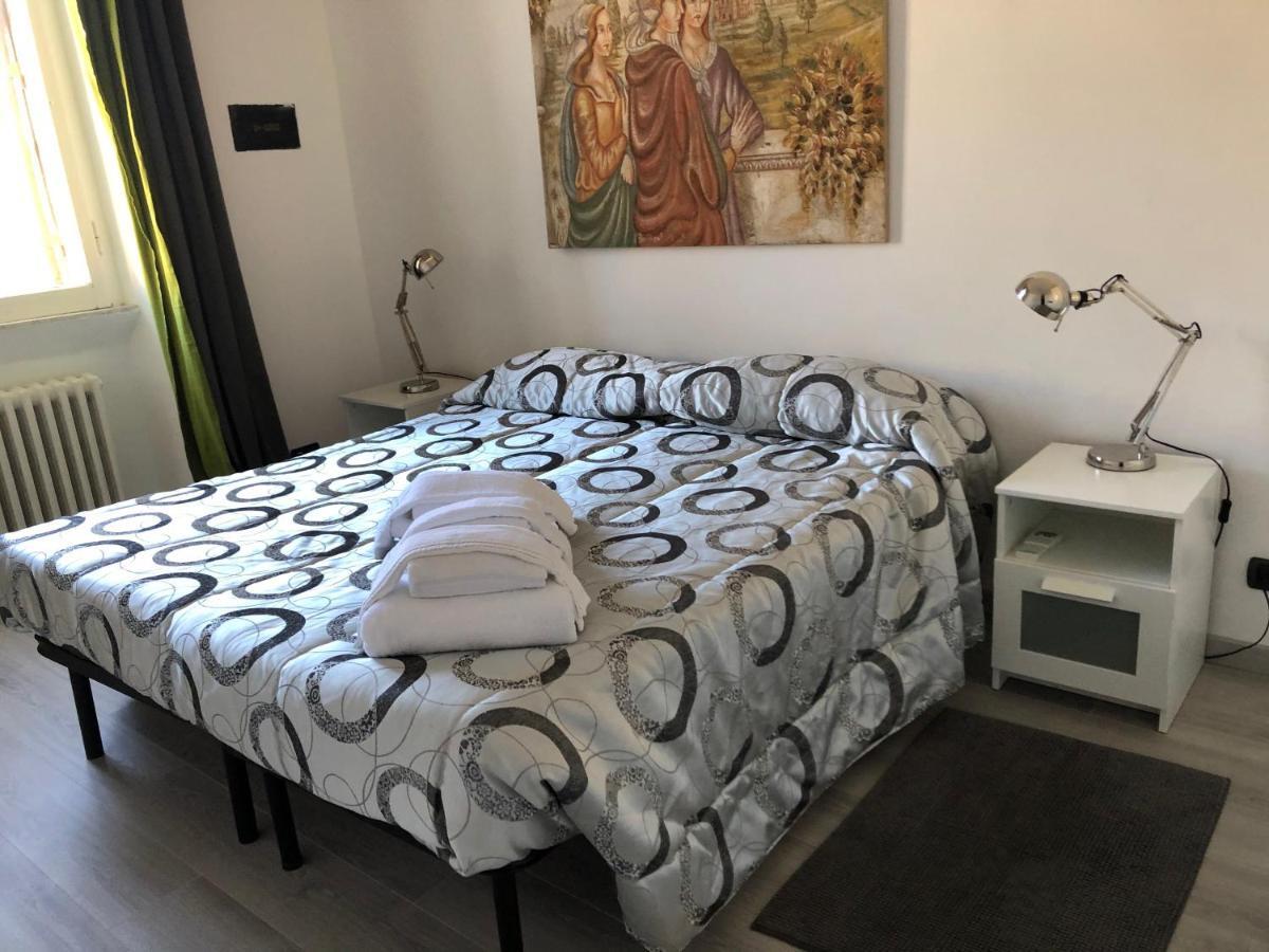 Heart Of Rome Vatican Deluxe New Apartment 1Gb Wifi Kültér fotó